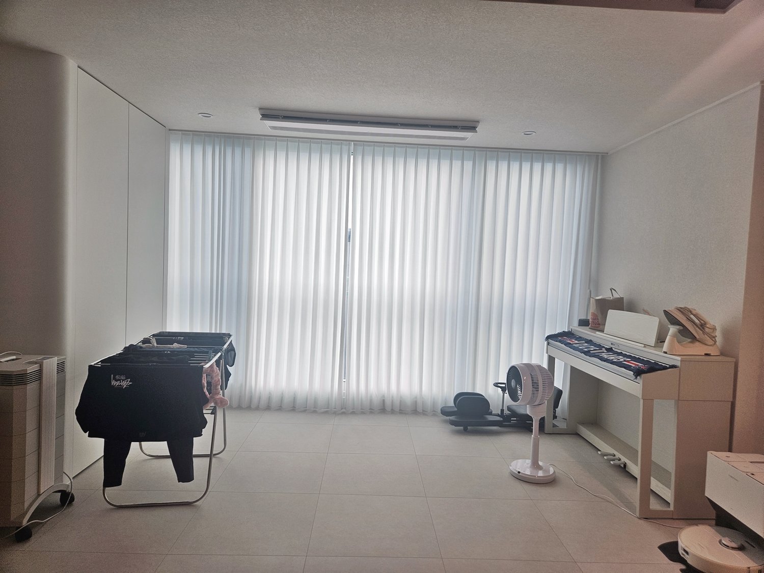 고급 형상기억 주름 마감